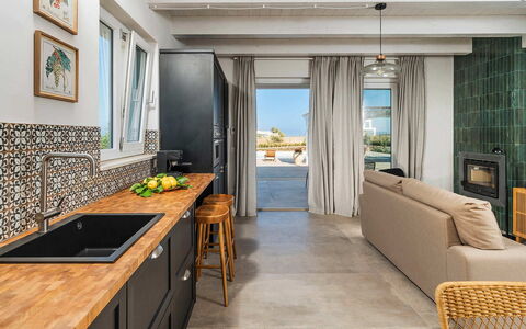 Villa Camporeale: Möbel, Holz, Interior Design, Flooring, Küche, Tabelle, Fussboden, Countertop, Zuhause, Beleuchtung