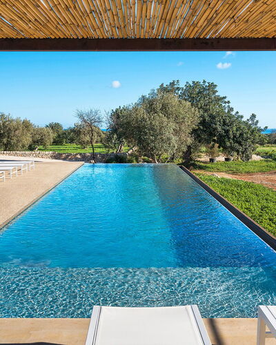 Villa del Sole: Blau, Schwimmbad, Resort, Water Feature, Reflecting Pool