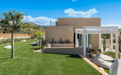 Villa Cornino: Zuhause, Garten, Landscaping, Schatten, Hinterhof, Garten, Estate, Outdoor Struktur, Villa, Design