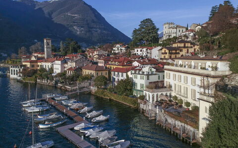 Villa Silva: Wasser, Gewässer, Boot, Bergforms, Watercraft, Wasserweg, Berg, Stadt, Kanal, Hügel