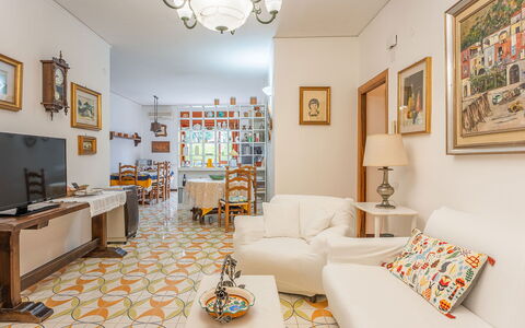 Casa Lucio: Interior Design, Flooring, Möbel, Fussboden, Wohnzimmer, Decke, Zimmer, Couch, Wohnung, Beleuchtung