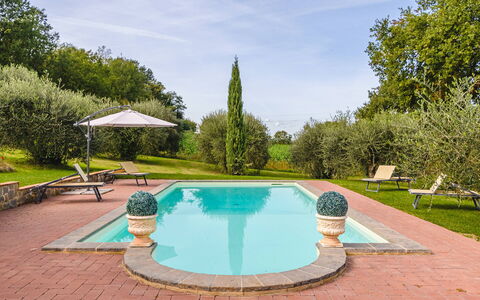 Villa dei Fiori: Schwimmbad, Garten, Water Feature, Estate, Landscaping, Resort, Hazienda, Eco Hotel, Garten, Villa