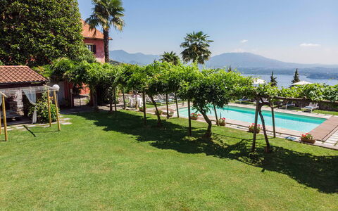 Mariuccia 3: Resort, Ferienort, Hazienda, Eco Hotel, Gartenmöbel, Schwimmbad, Villa, Balkon