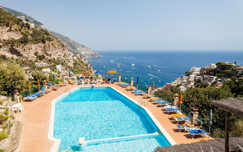Casa Dorothea 1: Schwimmbad, Menschliche Siedlung, Resort, Touristenattraktion, Ferienort, Vogelperspektive, Strandresort, Eco Hotel, Luftaufnahmen, Hotel