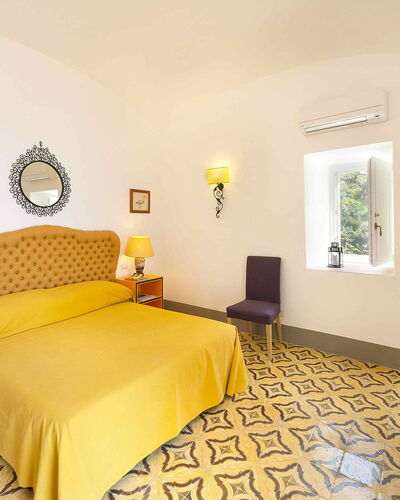 Casa la Riva: Fussboden, Wohnung, Hotel, Resort, Zimmerpflanze, Lampe, Boutique Hotel, Villa, Suite, Schwimmbad