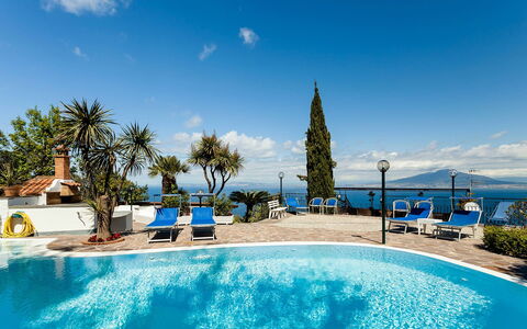 Villa Angel: Blau, Resort, Schwimmbad, Ferienort, Hotel, Eco Hotel, Strandresort, Villa, Hazienda