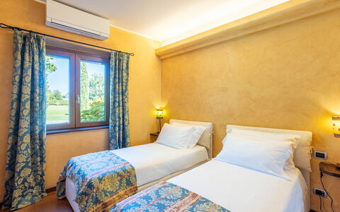 Villa Brin: Interior Design, Fussboden, Zuhause, Wohnung, Resort, Hotel, Schwimmbad, Eco Hotel, Villa, Linens