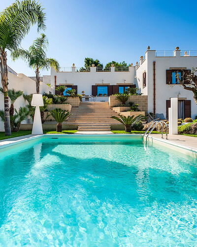 Villa la Pigna: Blau, Schwimmbad, Die Architektur, Resort, Estate, Garten, Landscaping, Hazienda, Villa, Villa