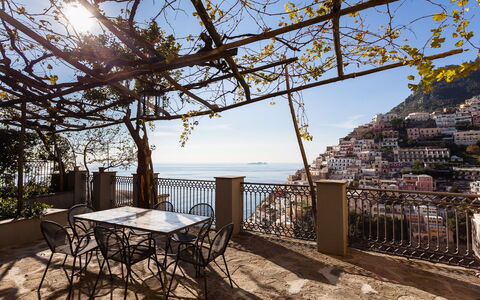 Casa la Sponda: Balkon, Blumentopf, Stuhl, Zimmerpflanze, Zaun