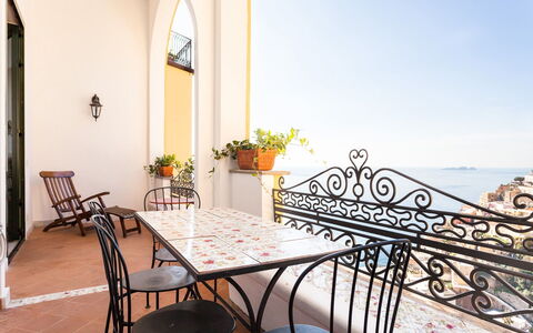 Casa Li Galli: Interior Design, Meer, Balkon, Ozean, Küche & Esszimmer Tisch, Stuhl, Küste, Zimmerpflanze, Holzbeize, Resort