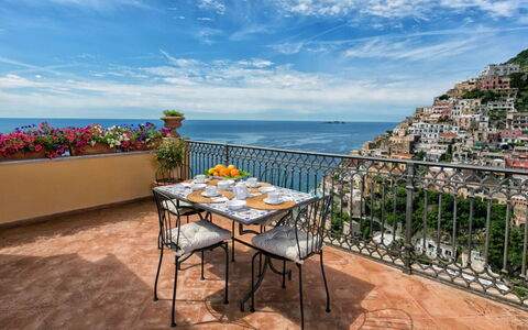 Casa Praiano: Meer, Küste, Küsten Und Ozeanische Forms, Balkon, Ozean, Resort, Blumentopf, Ferienort, Zimmerpflanze, Bucht