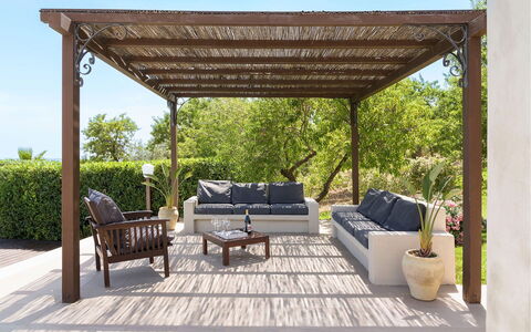 Villa Almond: Holz, Möbel, Gartenmöbel, Tisch Im Freien, Gazebo, Terrasse, Pergola, Pavillon, Outdoor Struktur, Garten