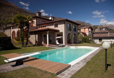 Villa Cremia: Schwimmbad, Resort, Zuhause, Haus, Eco Hotel, Estate, Villa, Hazienda, Freizeit, Bauernhaus