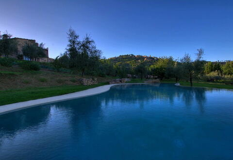 Villa Incanto: Blau, Wasser, Natur, Landschaft, Schwimmbad, Reflexion, Reservoir, Teich, Landscaping, Water Feature