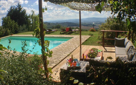 Villa Novellina: Schwimmbad, Gartenmöbel, Freizeit, Garten, Schatten, Resort, Eco Hotel, Hinterhof, Landscaping, Blumentopf