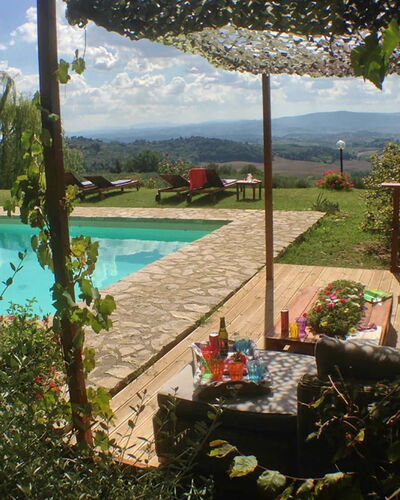 Villa Novellina: Schwimmbad, Gartenmöbel, Freizeit, Garten, Schatten, Resort, Eco Hotel, Hinterhof, Landscaping, Blumentopf