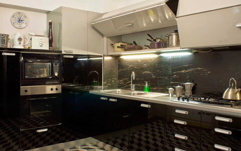 Villa Virginia: Küche, Major Appliance, Küchengerät, Herd, Countertop, Interior Design, Gasherd, Herd, Cabinetry, Haushaltsgerät