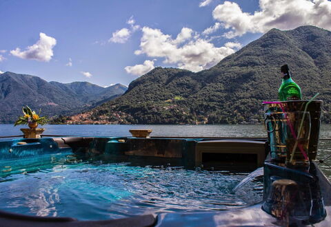 Villa Virginia: Wasser, Bergforms, Berg, Hügel, Gebirge, Schwimmbad, Freizeit, Boot, Resort, Bergstation