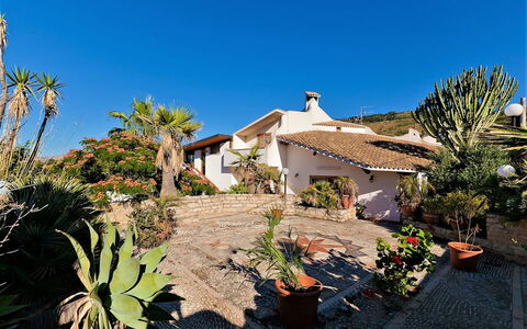Villa Lo Capo: Haus, Hazienda, Landscaping, Garten, Estate, Auffahrt, Villa, Eco Hotel