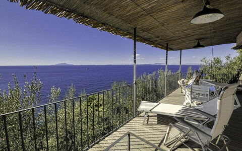 Casa Lubrense: Meer, Balkon, Küste, Ozean, Resort, Schatten, Gartenmöbel, Eco Hotel, Stuhl, Tropen