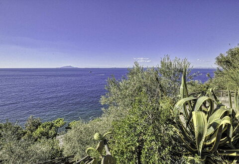 Casa Lubrense: Blau, Wasser, Gewässer, Vegetation, Meer, Horizont, Küsten Und Ozeanische Forms, Ozean, Küste, Tropen