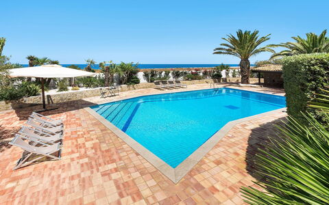 Cala Diletta: Blau, Resort, Schwimmbad, Meer, Gartenmöbel, Eco Hotel, Tropen, Ozean, Schatten