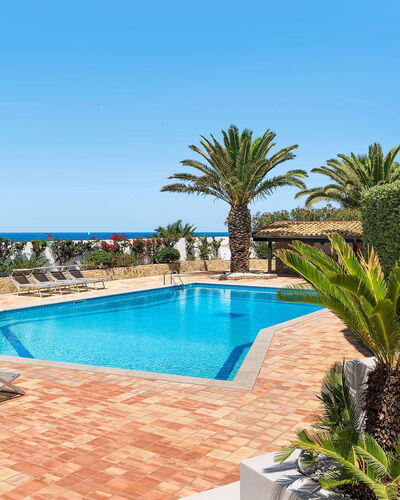 Cala Diletta: Resort, Möbel, Meer, Eco Hotel, Ozean, Schwimmbad, Tropen, Küste, Stuhl