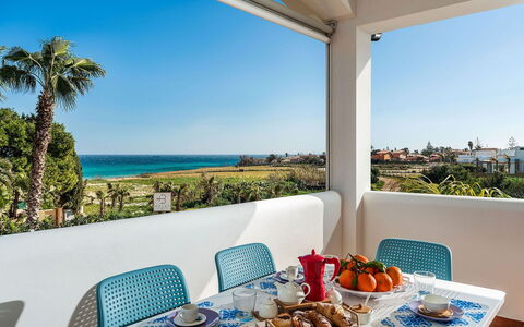 Ippocampo: Resort, Wohnung, Schatten, Stuhl, Eco Hotel, Gartenmöbel, Balkon, Hotel, Villa