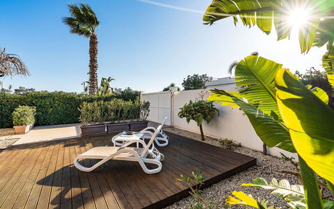 Kalimba: Gartenmöbel, Schatten, Resort, Eco Hotel, Landscaping, Garten, Sonnenliege, Garten, Tropen
