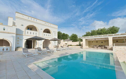 Masseria Ostuni: Die Architektur, Estate, Villa, Palast, Villa, Hof, \Arkade, Hazienda, Schwimmbad