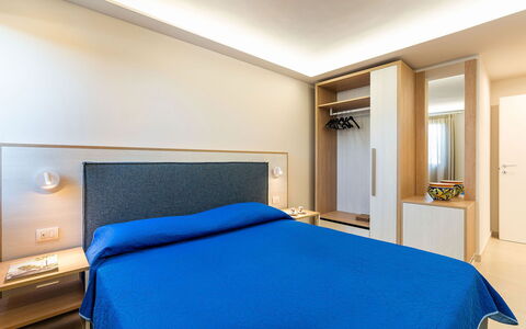 La Rosa dei Venti: Interior Design, Fussboden, Flooring, Möbel, Zimmer, Decke, Wohnung, Bett, Schlafzimmer, Suite