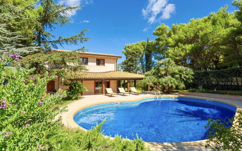 Villa Acquamarina: Schwimmbad, Resort, Eco Hotel, Schatten, Landscaping, Villa, Hazienda, Hotel, Ferienort, Tropen