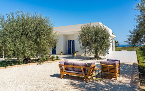 Villa Betty: Blau, Zuhause, Estate, Schatten, Landscaping, Garten, Design, Garten, Villa, Resort