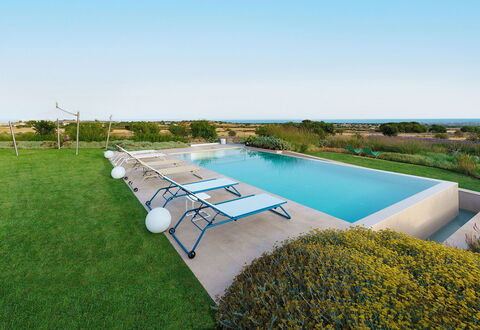 Villa Bel Prato: Blau, Schwimmbad, Resort, Gartenmöbel, Schatten, Garten, Landscaping, Thermae, Eco Hotel, Freizeitzentrum