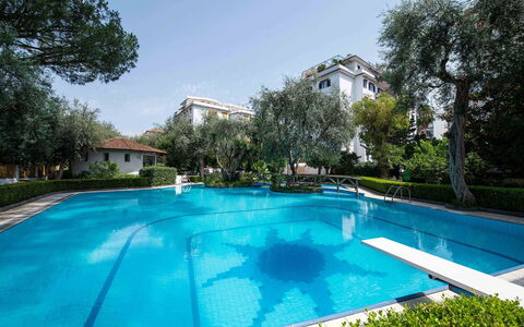 Apartment Amina: Schwimmbad, Resort, Estate, Hazienda, Freizeit, Thermae, Eco Hotel, Schatten, Reflexion, Villa