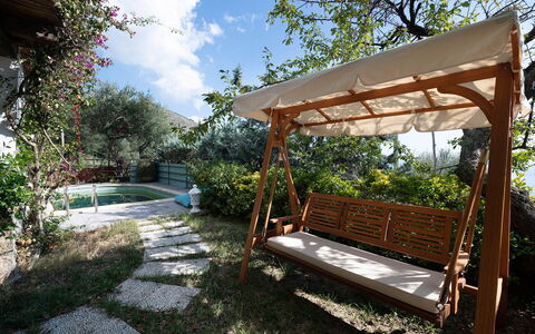 Villa Eva: Holz, Möbel, Garten, Schatten, Gartenmöbel, Outdoor Struktur, Landscaping, Holzbeize, Hinterhof