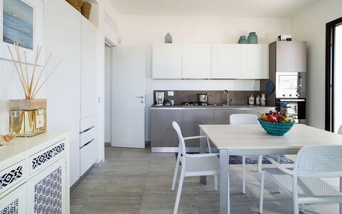 Rosemary: Möbel, Interior Design, Flooring, Fussboden, Stuhl, Tabelle, Holz, Küche & Esszimmer Tisch, Küche, Decke