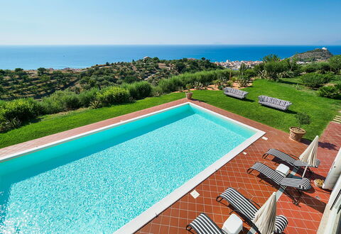 Blue Star Villa: Blau, Meer, Küsten Und Ozeanische Forms, Resort, Schwimmbad, Ozean, Küste, Eco Hotel, Ferienort, Tropen