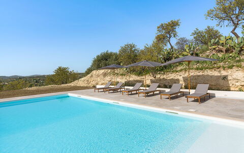 Villa Arcobaleno: Blau, Schwimmbad, Gartenmöbel, Resort, Eco Hotel, Villa