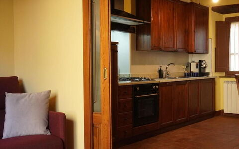 Terrazzino Margherita: Holz, Flooring, Interior Design, Fussboden, Möbel, Countertop, Braun, Zimmer, Küche, Beleuchtung