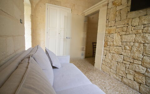 Coclea Heritage Suites: Wand, Flooring, Fussboden, Steinwand, Backstein, Wohnzimmer