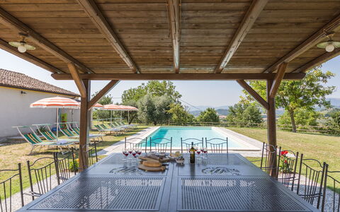 Villa Felice, Private Pool and Hills: Bauernhaus, Schwimmbad, Estate, Resort, Veranda, Schatten, Hazienda, Garten, Gartenmöbel, Garten