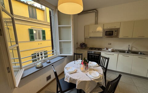 Casa Elena 13: Interior Design, Wohnung, Stuhl, Küche & Esszimmer Tisch, Esszimmer, Küche, Countertop, Light Fixture