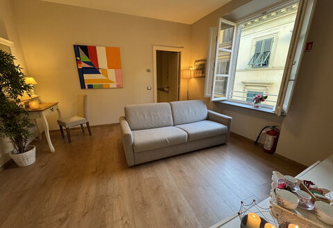 Casa Elena 13: Möbel, Flooring, Interior Design, Fussboden, Holz, Holzboden, Zimmer, Couch, Wohnzimmer, Tabelle