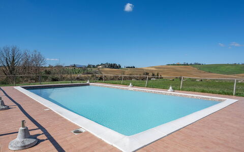 Il Giuncheto, Pool, Amazing View, Umbrian Countrys: Schwimmbad, Verbundwerkstoff, Schatten, Resort, Thermae, Water Feature, Fliese, Gartenmöbel, Hazienda, Villa