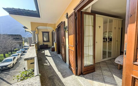 Dimora Lali: Zuhause, Tür, Zimmerpflanze, Balkon, Home Door, Hotel