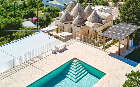 Trullo Emmebi Vista Valle D'Itria: Schwimmbad, Resort, Villa, Urlaub, Hazienda, Ferienort