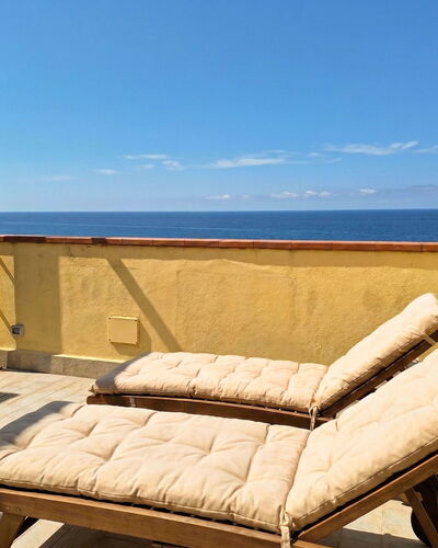 Terrazza sul Golfo: Möbel, Holz, Gartenmöbel, Meer, Stuhl, Ozean, Schatten, Sonnenliege, Hartholz, Holzbeize