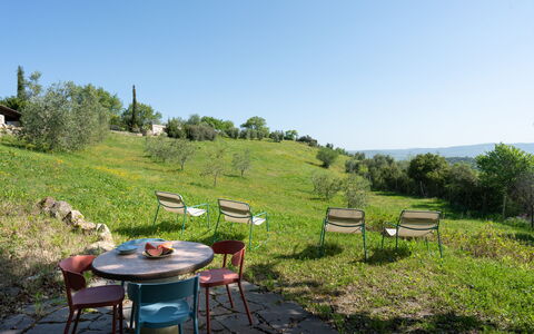 Villa Ombrone: Möbel, Gartenmöbel, Grundstueck, Ländliches Gebiet, Stuhl, Tisch Im Freien, Garten, Wiese, Shrubland, Park
