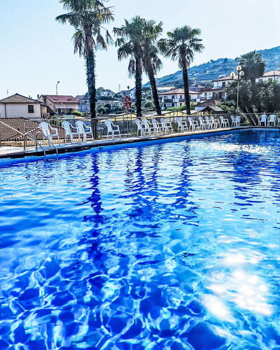 Titti e Giba: Schwimmbad, Resort, Freizeit, Hotel, Ferienort, Urlaub, Eco Hotel, Freizeitzentrum